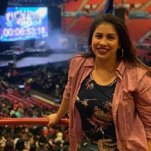 Meet your Posher, Aida